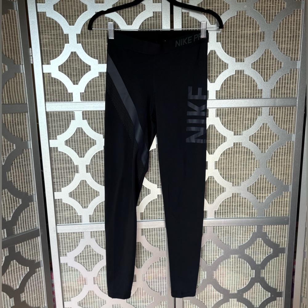Women’s Nike Athletic Black Leggings